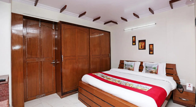 OYO 7670 Home Stay Rashik B&B