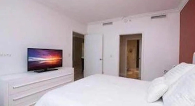 Beautiful Miami Brickell 2 Bedroom 2 Bathroom Apartment in the Sky Sleeps 4, Забронировать Апартаменты/квартира Апартаменты Miami Metropolitan Area, Апартаменты/квартира
