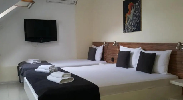 Niš City Center Guest House, Забронировать Отель Ниш Центральная Сербия, рядом с Niš Fortress
