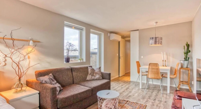 Luxurious Studio Within Nature Next to Stockholm, Prenota Hotel Nacka Stoccolma