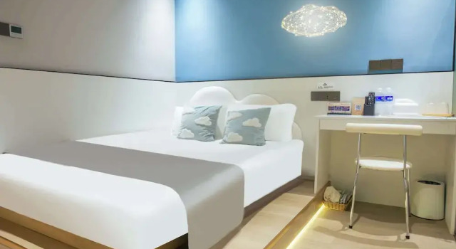 Номер Comfort 画舍 Colorstory Hotel
