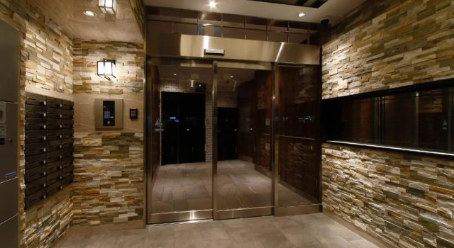 Апартаменты Meet Me Umeda Nishi