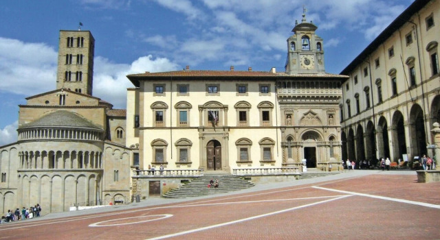 Casa Macinarino - App. 13, Buchen Sie Hotel Loro Ciuffenna 
