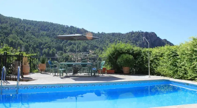 Casa Tiscar Molino de Tiscar, Забронировать Отель Отели Sierra de Cazorla, Segura y Las Villas Nature Reserve с парковкой, Парковка