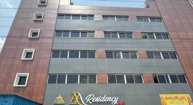 AA Residency, Rezerwuj Hotel Hotele w Andhra Pradesh z parkingiem, Parking