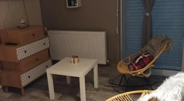 Le cocon de Sausheim et sa table de massage, Book Apartment  