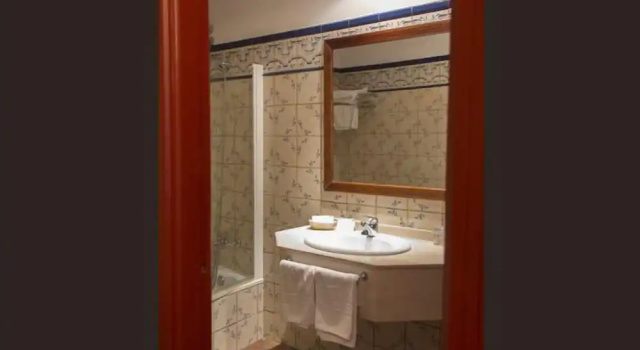 Трёхместный номер Hotel Plaza Grande