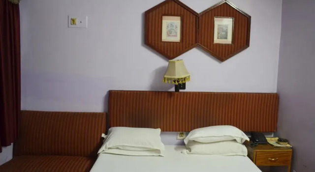 Hotel Charans International