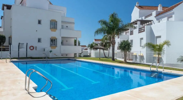 Апартаменты 2060-Newly furnished 2 bedrooms apt with golf