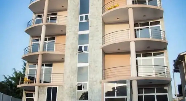 Hallmark Apartments, Reserva ahora Apartamento Hoteles en Gran Acra con aparcamiento, Aparcamiento