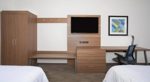 Четырёхместный люкс Holiday Inn Express & Suites - Goodland I-70 by IHG