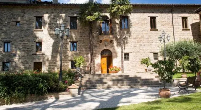 Villa Teloni, Rezervovat Vila San Severino Marche 