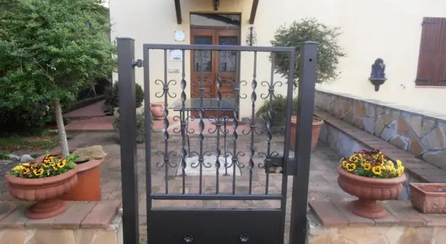 Bed and Breakfast "CERASOLA", Varaa Hotelli Campello sul Clitunno Umbria