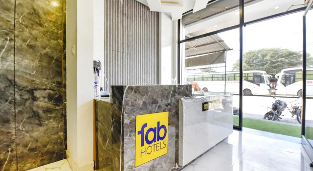 FabExpress Kothari Inn, Забронировать Отель Отели штата Раджастхана с завтраком, Завтраки