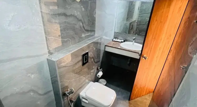 Номер Premier Hotel Monarch International