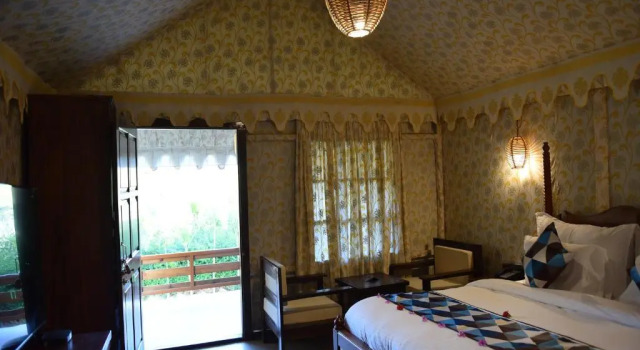 Wild Rose Resort and Spa, Забронировать Курортный отель Отели штата Раджастхана с парковкой, Парковка