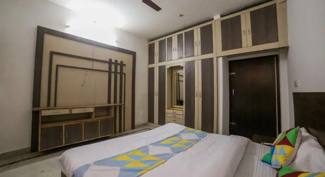 OYO Home 16423 Spacious 3BHK, Rezerwuj Hotel Dźajpur 