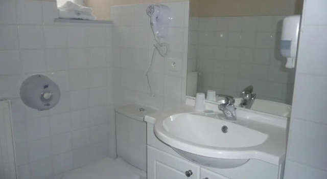 Двухместный номер Standard Hotel du Centre