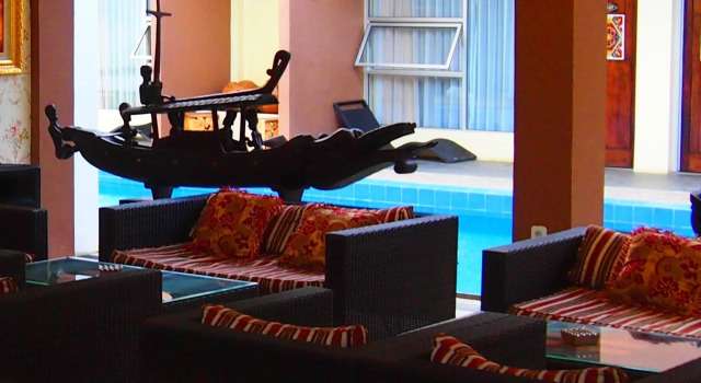 Aie Angek Cottage, Reservar Casa de férias Hotéis em Kotabaru com piscina, Piscina