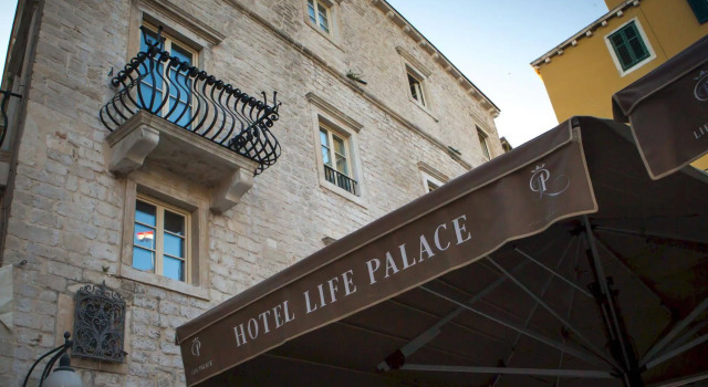 Heritage Hotel Life Palace