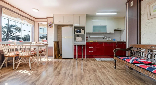 Номер Standard c 1 комнатой с балконом Ganghwa Western Beach Pension