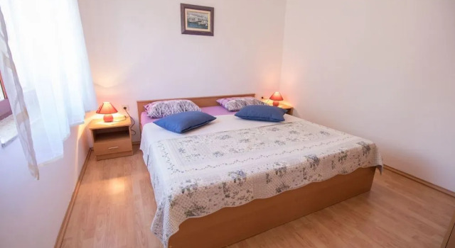 Apartments Nusret, Prenota Appartamento Hotel a Isole Quarnerine con parcheggio, Parcheggio