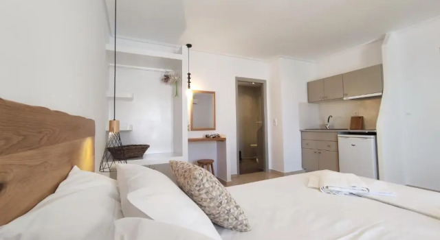 Полулюкс с видом на закат Proteas Hotel & Suites