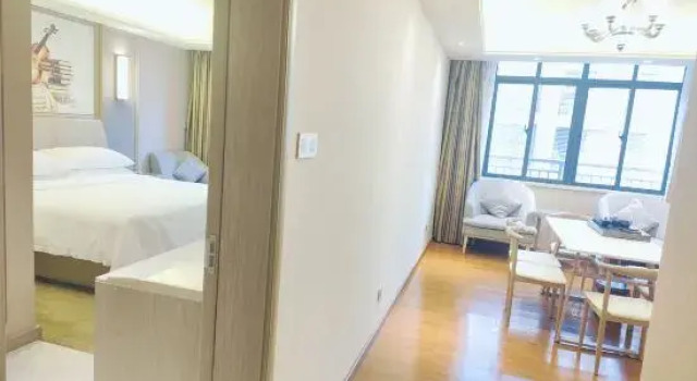 Люкс Deluxe Hotel Kyriad Tours St Pierre des Corps Gare