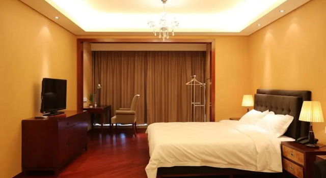 Han Luxury Holiday Hotel (Nanjing Greentown Crystal Blue Bay Baijiahu Subway Station Branch), Book Hotel Hotels in Jiangsu with Breakfast, Breakfasts