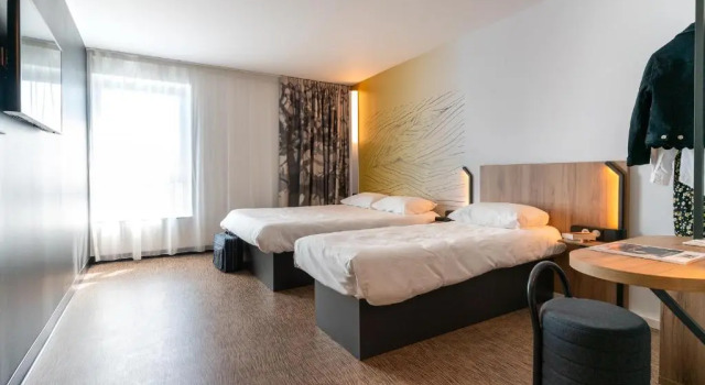 Номер Standard B&B HOTEL Poitiers Aéroport