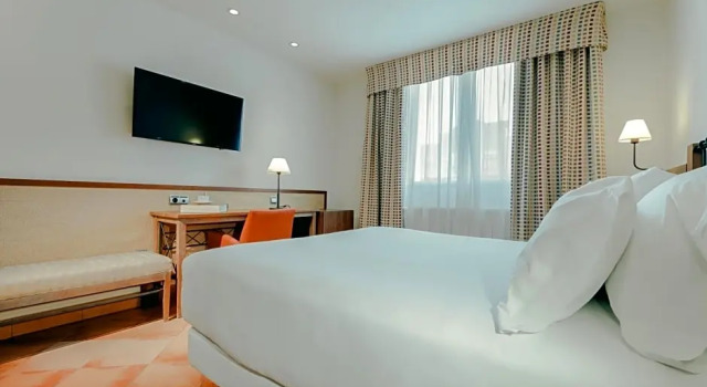 Семейный номер Standard Sercotel Toledo Renacimiento
