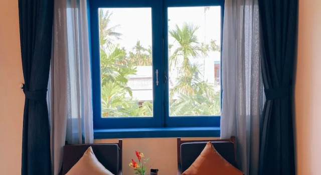 Двухместный номер Deluxe с балконом и с видом на бассейн Sunkised Paddy Hoi An Villa