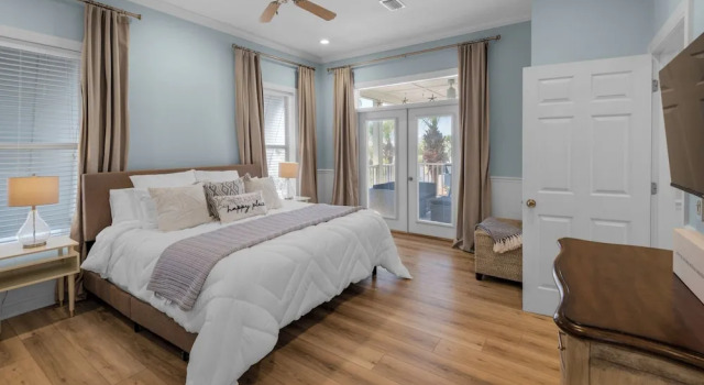3 Minutes to Beach - Community Pool - Classic Seagrove Home