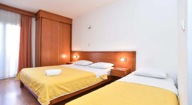 Apartments Mena