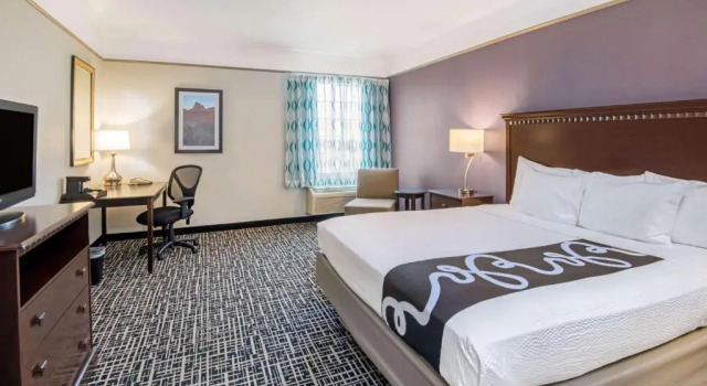 Номер Standard La Quinta by Wyndham Dumas