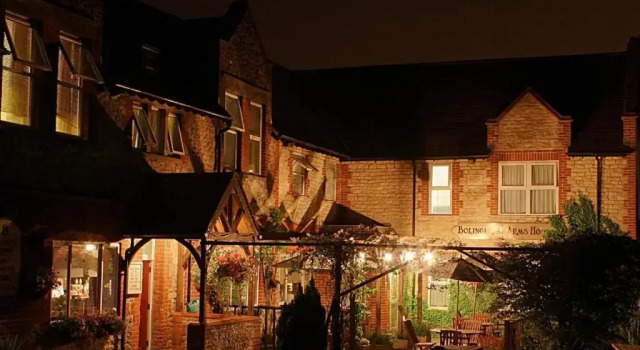 Bolingbroke Arms & Hotel