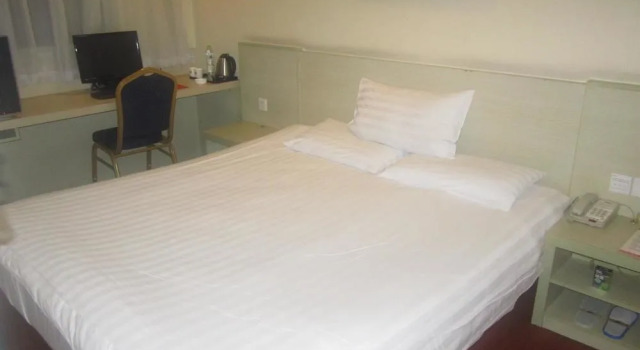 Jinjiang Hotel (Hangzhou Qiutao North Road Zheda Huajiaci), Rezerwuj Hotel Hotele w Hangzhou z basenem, Basen