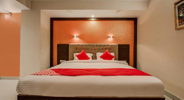 OYO 14897 Hotel OXY HERITAGE, Rezerwuj Hotel Hotele w Ranchi z parkingiem, Parking