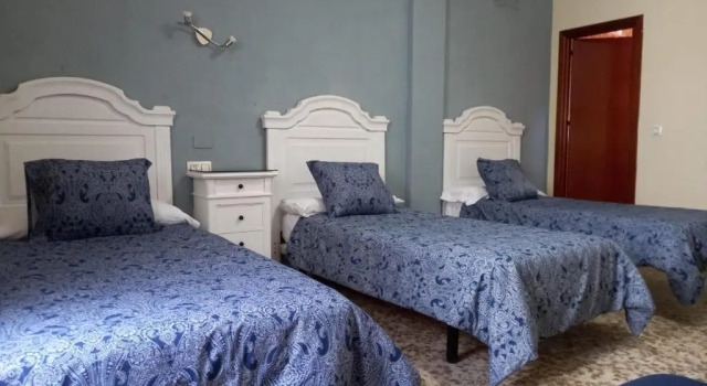 Трёхместный номер Standard Hotel Medina Centro