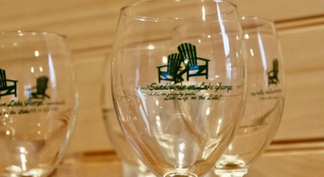 Двухместный люкс The Sundowner on Lake George