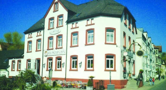 Gasthof Kronprinzen, Забронировать Отель Эльванген 