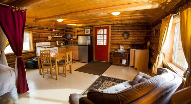 Solitude B&B on Aveley Ranch, Buchen Sie Bed & Breakfast Vavenby British Columbia