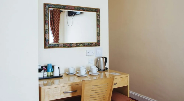 Номер Standard Lord Kensington Hotel