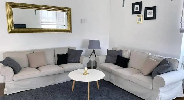 Luxusný 118m2 Apartmán s Krbom v Centre Nitry, Rezervovat Hotel Hotely v Nitriansky kraj s parkováním, Parkování