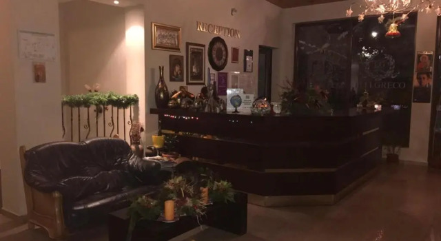 Elli Greco Hotel, Prenota Hotel Hotel economici a Blagoevgrad