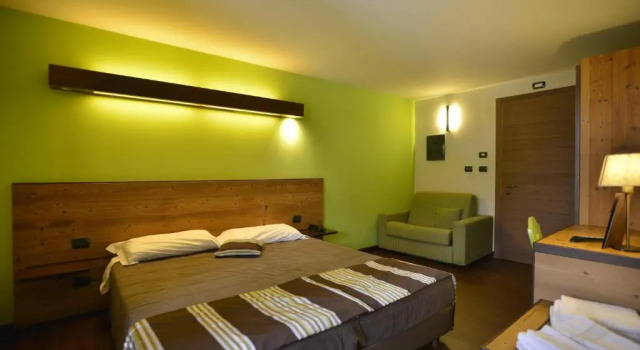 Трёхместный номер Standard с видом на горы Hotel La Chance
