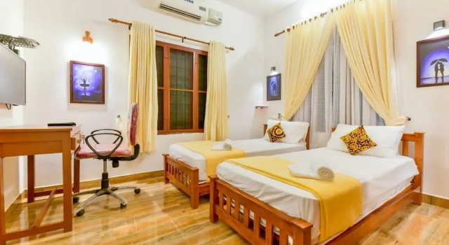 StayApart- peter's Inn Home Stay, Забронировать Отель Отели штата Кералы с парковкой, Парковка