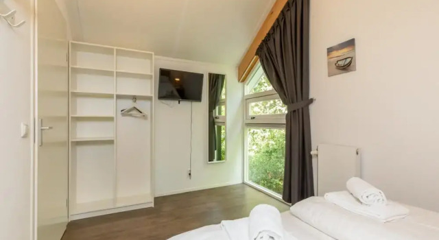 Modern Holiday Home Near Beach, Book Vacation Home Renesse 