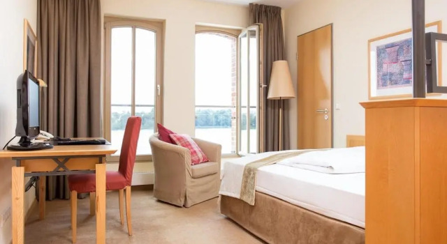 Одноместный номер Standard с видом на озеро Hotel Speicher am Ziegelsee