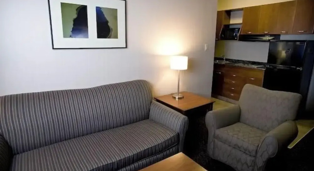 Семейный номер Standard Heritage Inn & Suites - Brooks